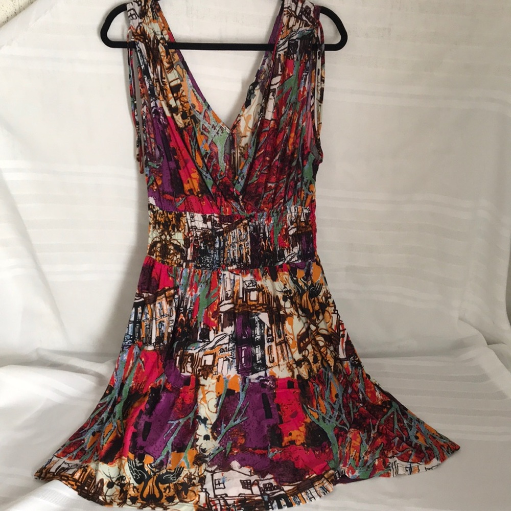 Sleeveless dress